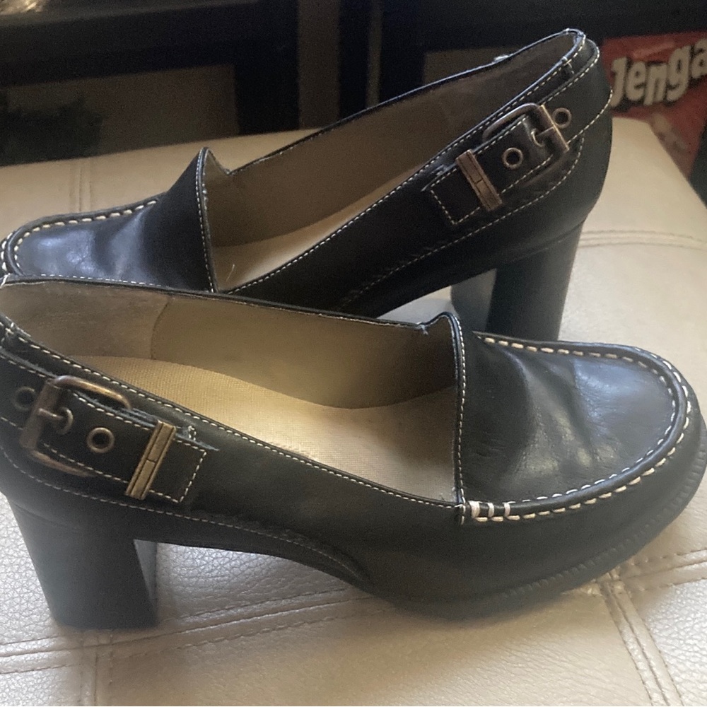Tommy Hilfiger Black Leather Buckle Loafers
